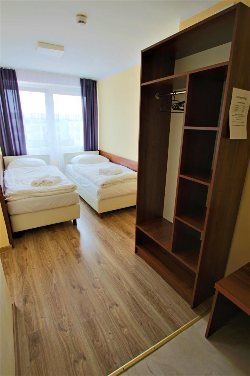 Hotel Sill Κίελτσε Εξωτερικό φωτογραφία